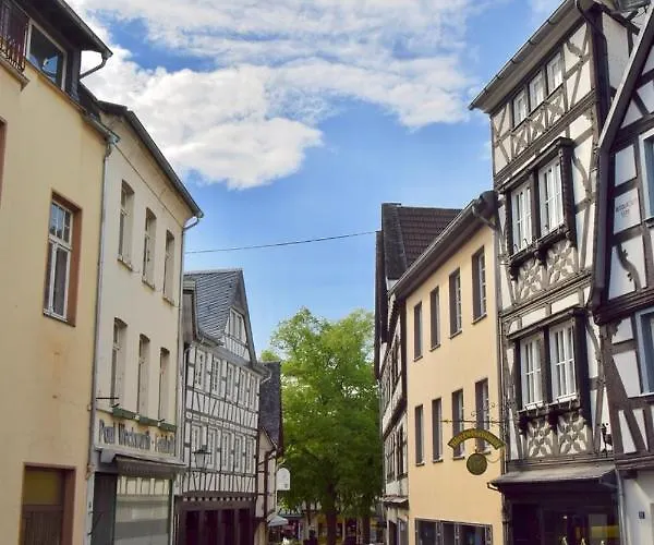 Im Kleinen Stil L Linz am Rhein